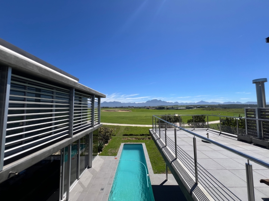 5 Bedroom Property for Sale in Oubaai Western Cape